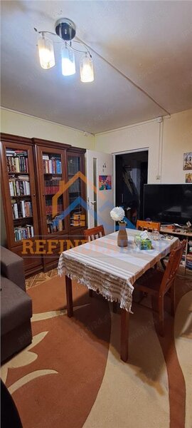 Drumul Taberei, tramvai 41, vanzare apartament 3 camere.